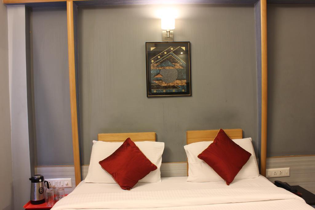 Hotel Manasa Paradise Bangalore Eksteriør billede