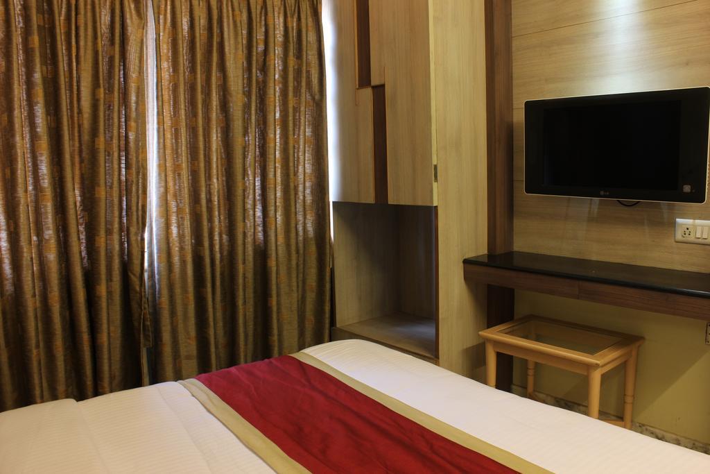 Hotel Manasa Paradise Bangalore Eksteriør billede